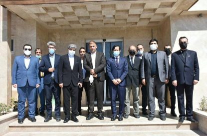 حضور کاردار سفارت کشور مالزی در ایران به همراه رایزن اقتصادی سفارت در استان مرکزی (شهرستان زرندیه) کارخانه افرا صنوبر سبز ایرانیان